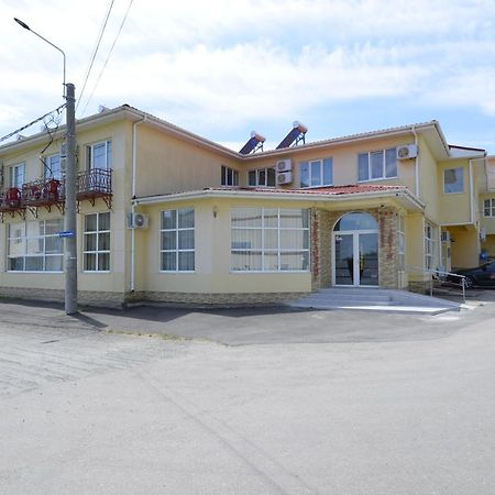 Hotel Intim Costinesti Buitenkant foto