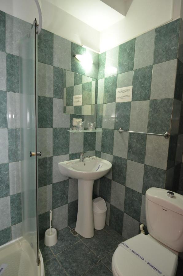 Hotel Intim Costinesti Buitenkant foto